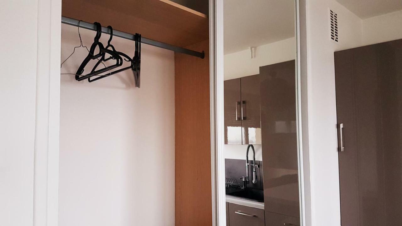 Sw Cosy Apart - Paris Le Bourget Roissy Cdg Buitenkant foto